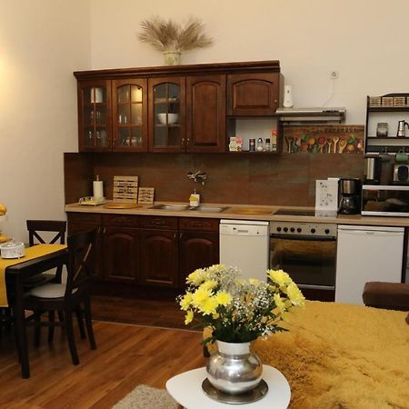 Hedi Apartman Miskolc Ngoại thất bức ảnh